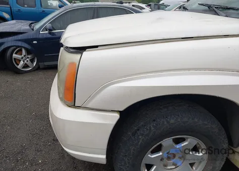 2004 Cadillac Escalade Standard from USA, damaged, VIN 1GYEK63N94R312811